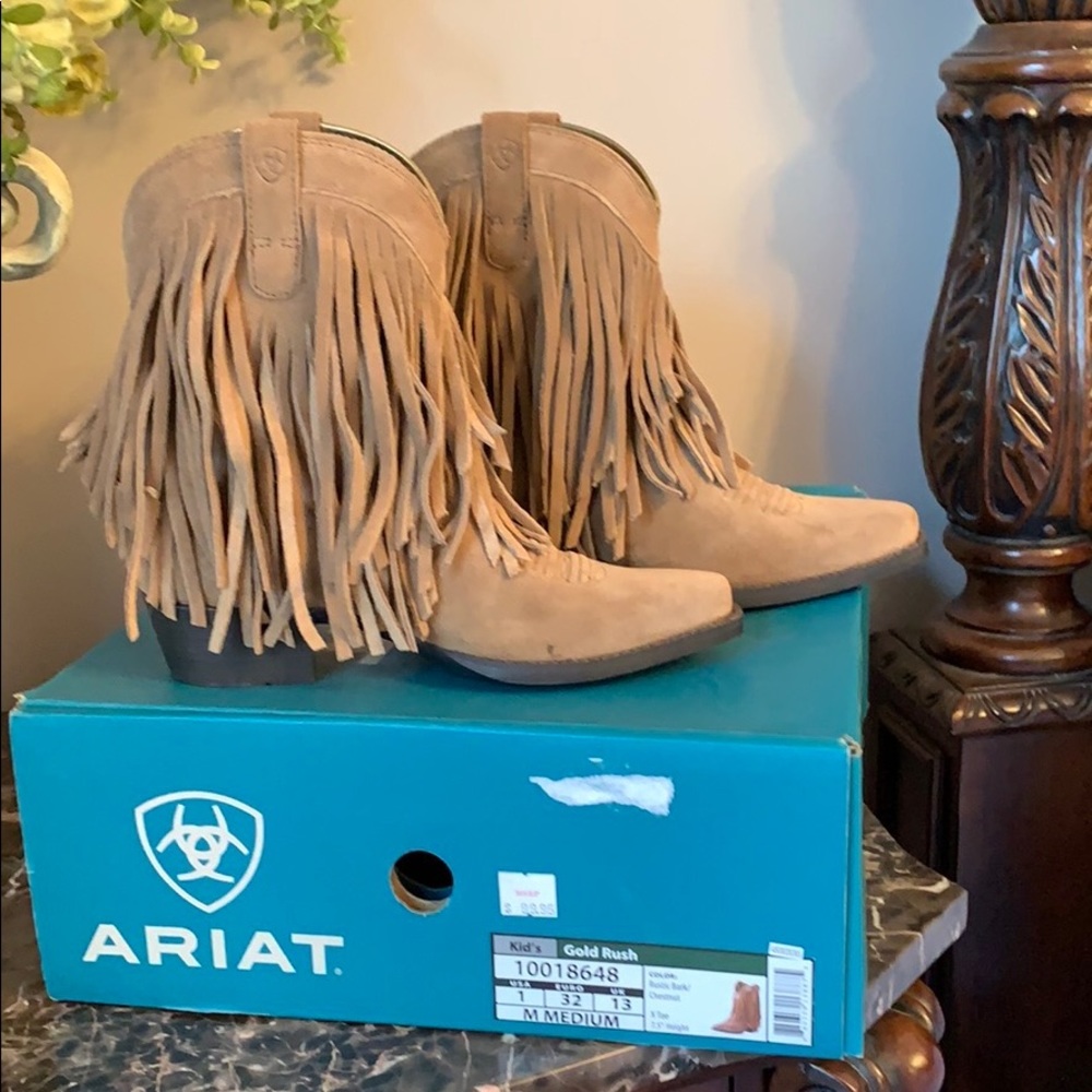 Ariat girls boots
